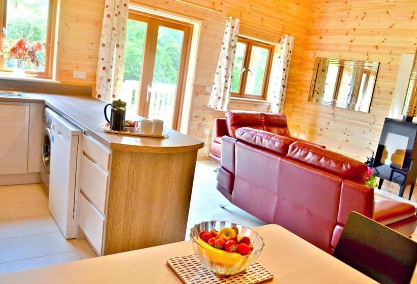 Coombe Mill Holidays