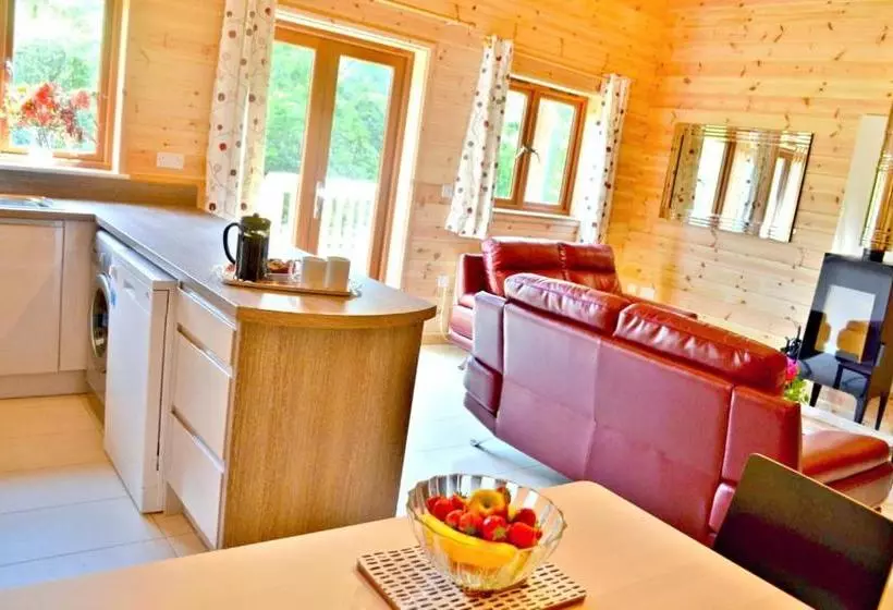 Coombe Mill Holidays