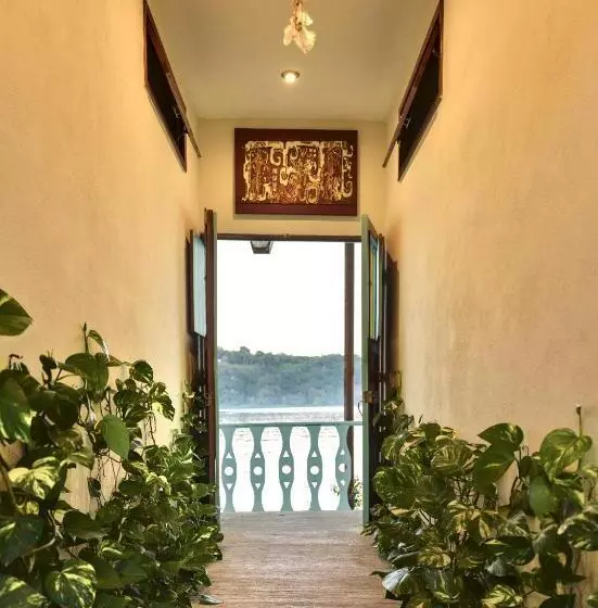 Hostal Don Cenobio