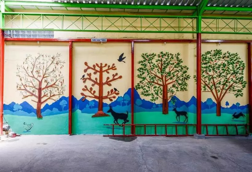 Otel Oyo 2095 Wisma Daun