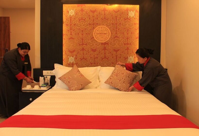 هتل The Four Boutique