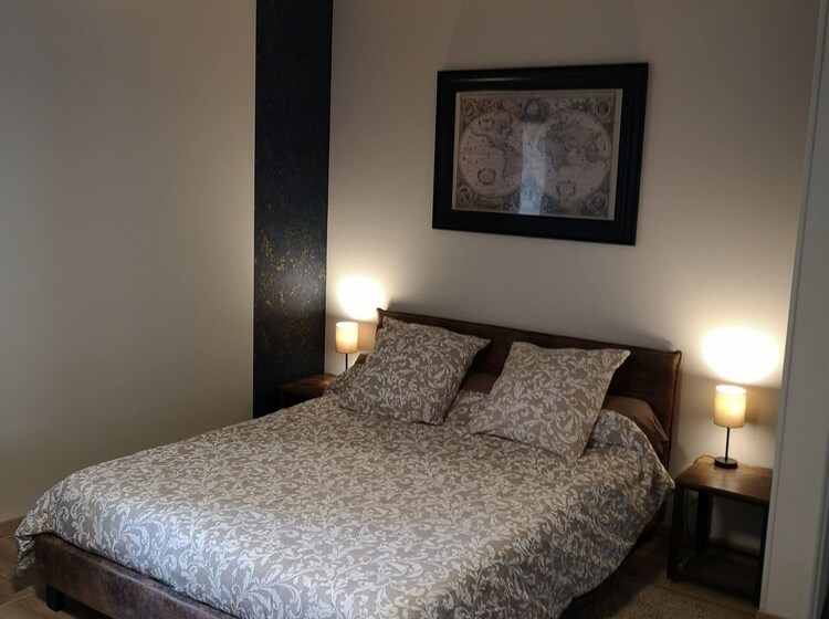 La Maison De La Rose