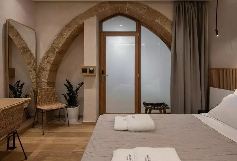 پانسیون Aoria Estate Old Port