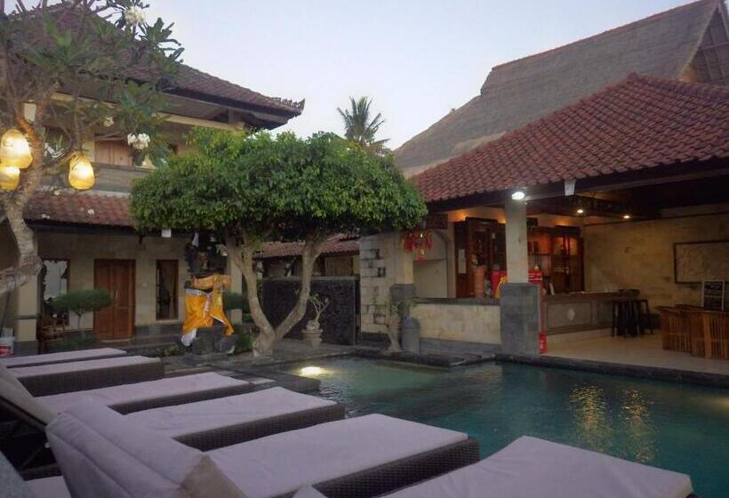 پانسیون Puri Nusa Beach