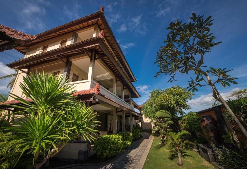 پانسیون Puri Nusa Beach