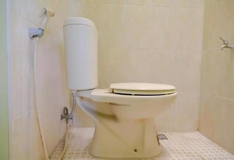 هتل Spot On 2032 Kalyca Kos Family Syariah