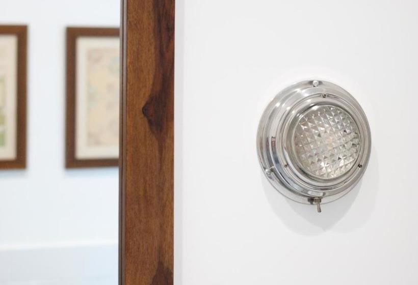 膳宿费 L'alighieri