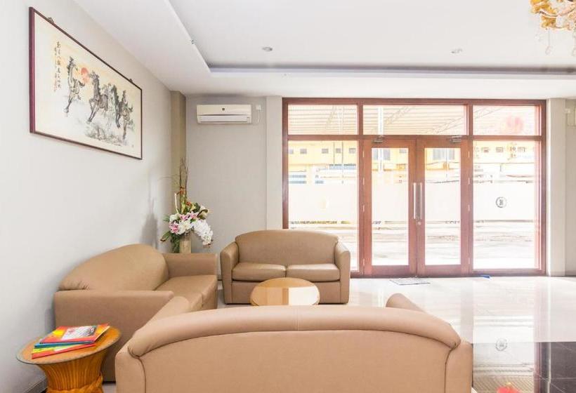 בית מלון כפרי Capital O 1867 Kara Guest House