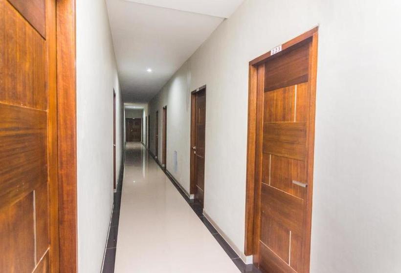 בית מלון כפרי Capital O 1867 Kara Guest House