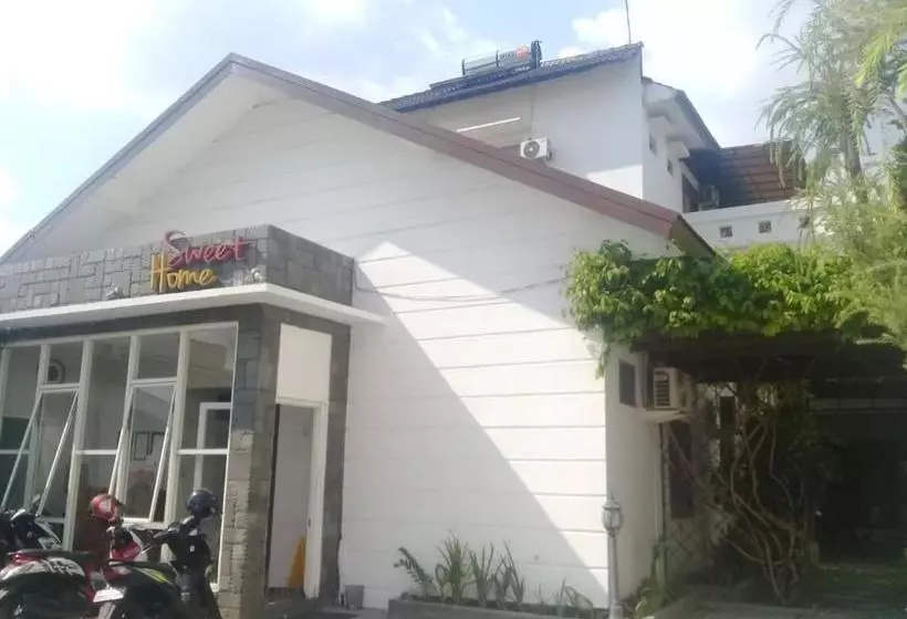هتل Oyo 1924 Sweet Home