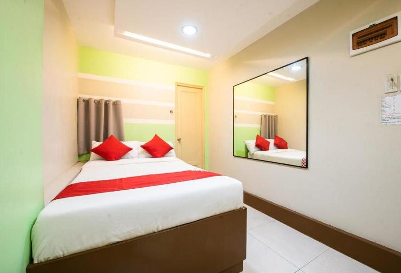 בית מלון כפרי Oyo 475 Pearl Blossom