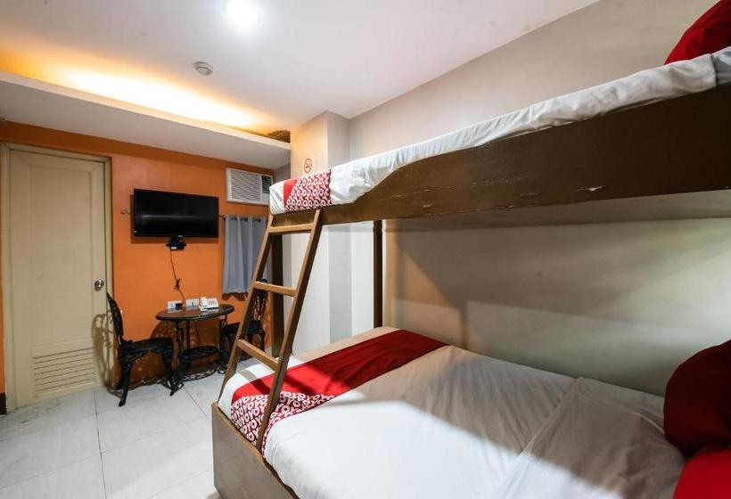 בית מלון כפרי Oyo 475 Pearl Blossom