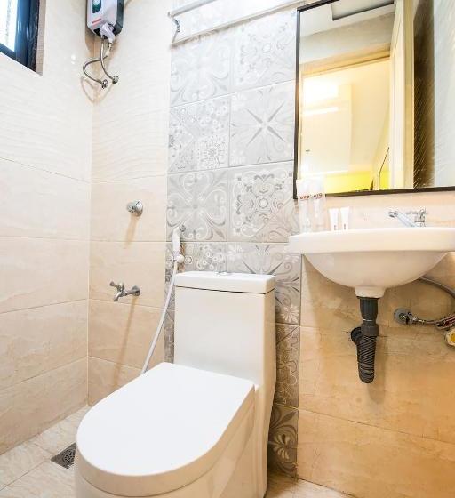 בית מלון כפרי Oyo 475 Pearl Blossom