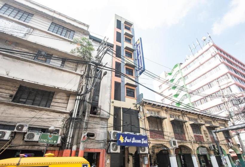 בית מלון כפרי Oyo 475 Pearl Blossom