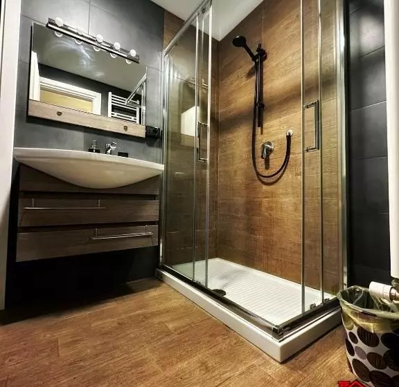 پانسیون Guest House La Maddalena