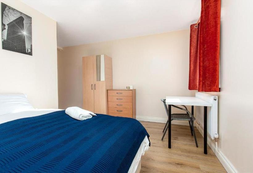 پانسیون Saltwell Street Deluxe Guest 4