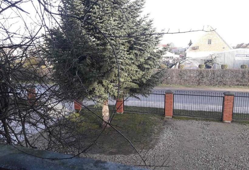 پانسیون Skifija