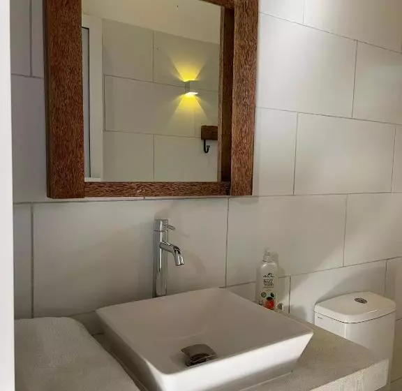 Aamiaismajoitus (B&B) Villa Fauna