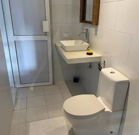 Aamiaismajoitus (B&B) Villa Fauna