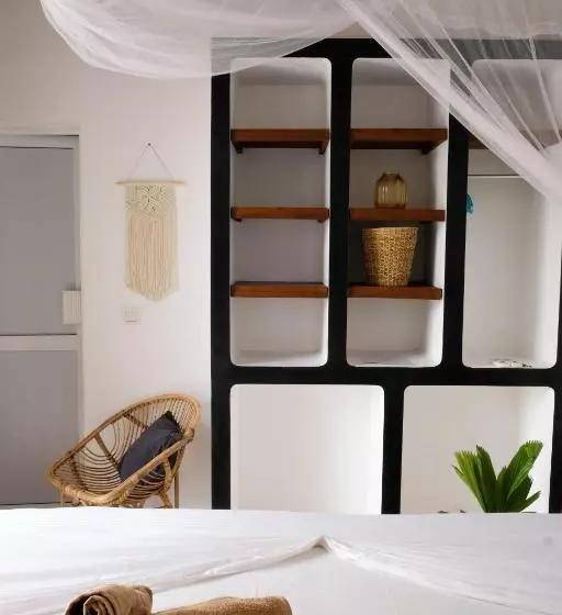 Aamiaismajoitus (B&B) Villa Fauna