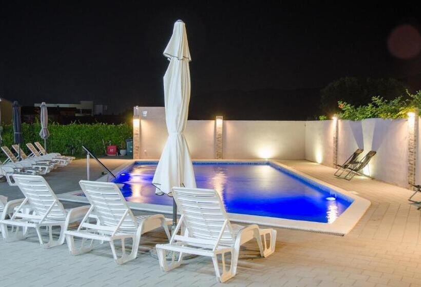 هتل Quattro Medjugorje