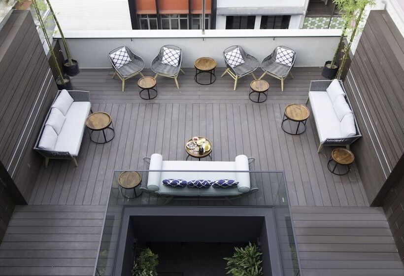 هتل Nuve Elements