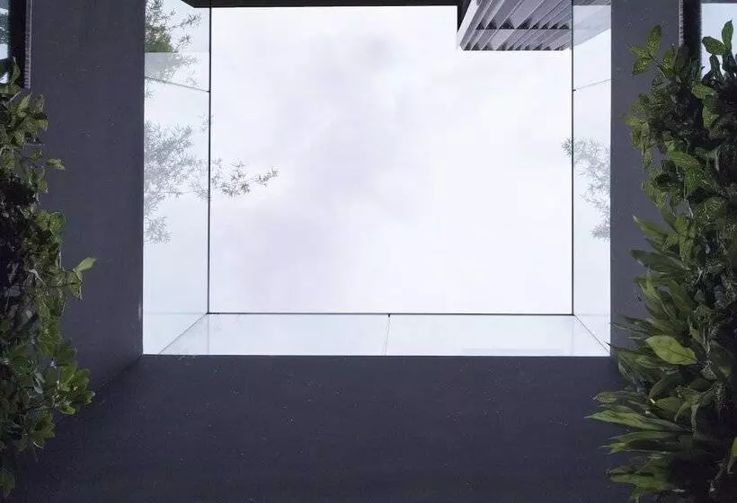 هتل Nuve Elements