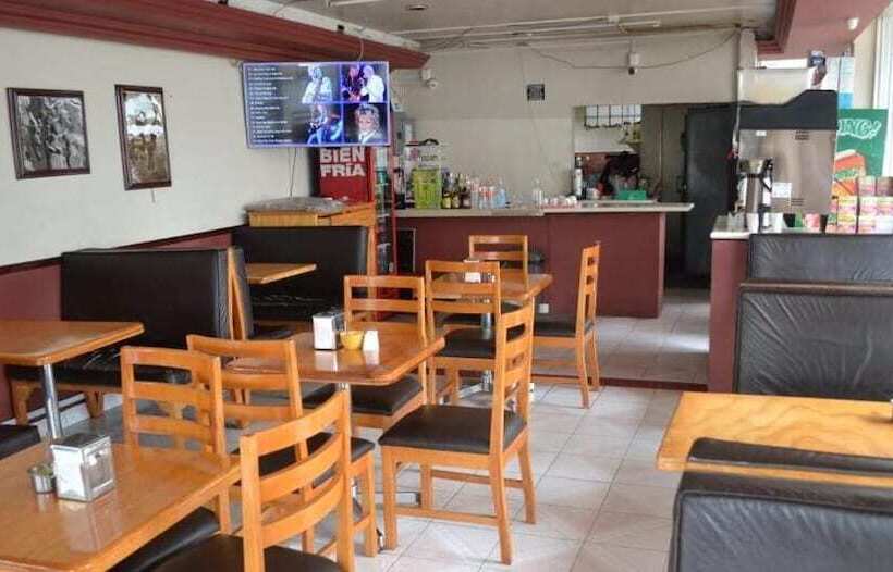 Отель Pachuca Inn