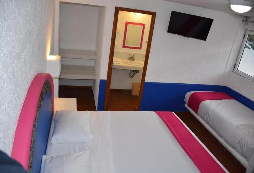 Отель Pachuca Inn