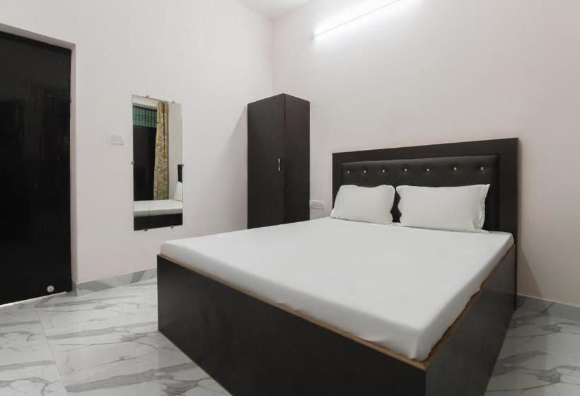 בית מלון כפרי Spot On 62182 Khubsaras