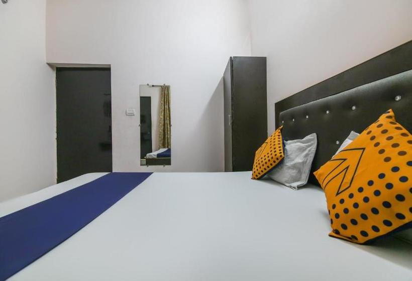 בית מלון כפרי Spot On 62182 Khubsaras