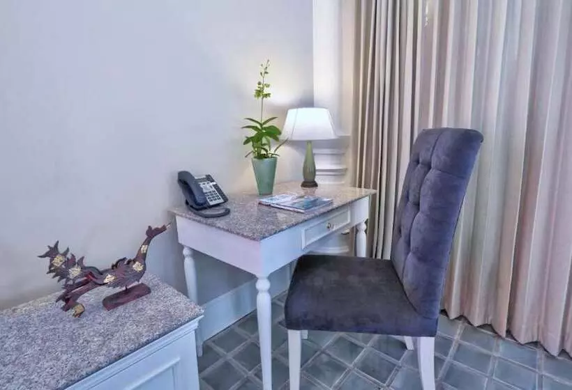 Monpananont Wellness Resort & Spa Sha Extra Plus