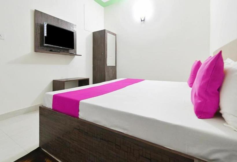 בית מלון כפרי Spot On 60218  Raj Inn Spot