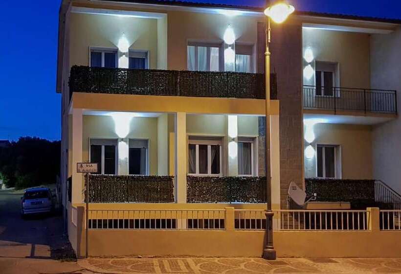 Пансион La Smeralda   Boutique Rooms And Breakfast