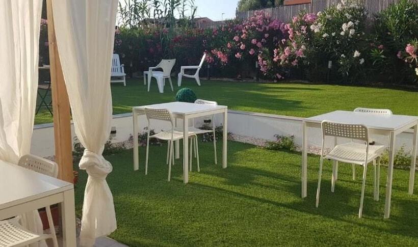 Пансион La Smeralda   Boutique Rooms And Breakfast