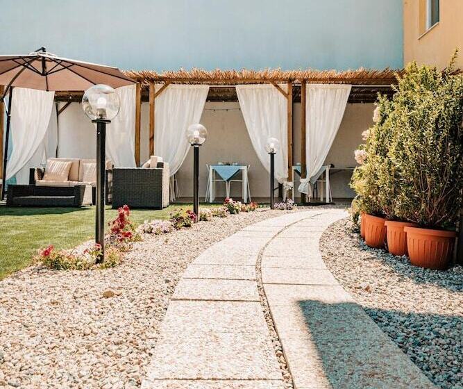 Пансион La Smeralda   Boutique Rooms And Breakfast