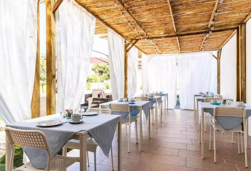 ペンション La Smeralda   Boutique Rooms And Breakfast