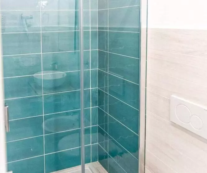 ペンション La Smeralda   Boutique Rooms And Breakfast