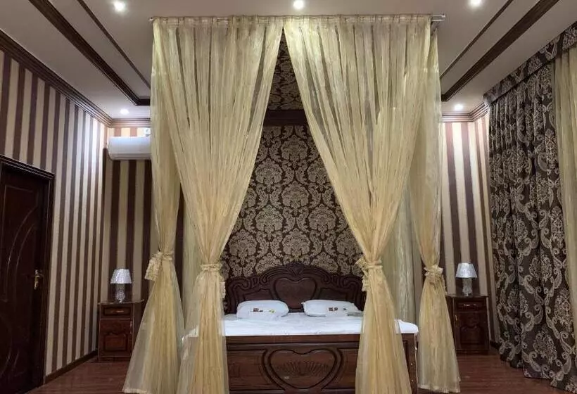 پانسیون Sitorabonu Guest House