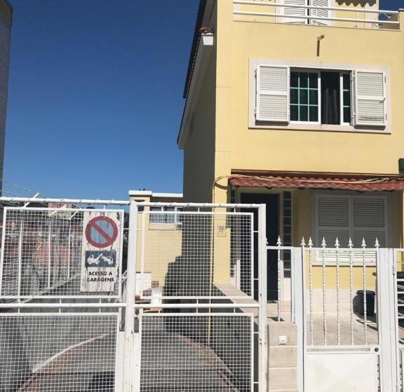 Refugio Popular Hostel