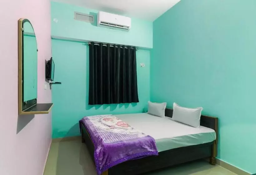 Spot On Hotel Raj