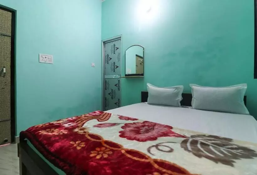 Spot On Hotel Raj