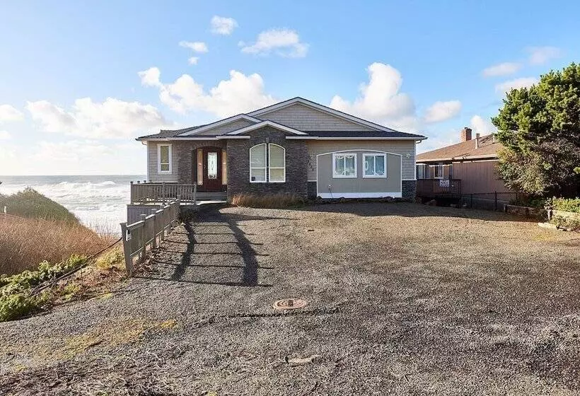 Admiral S Beach Retreat