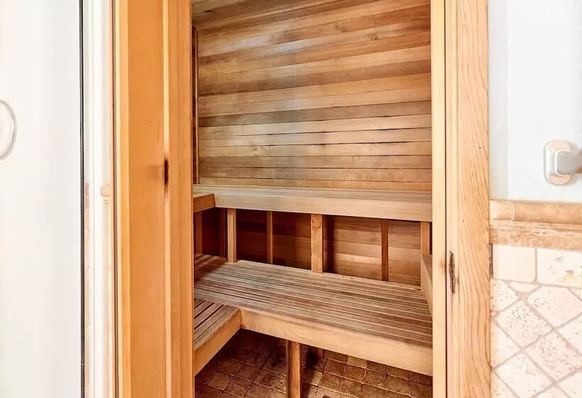 Admiral S Beach Retreat