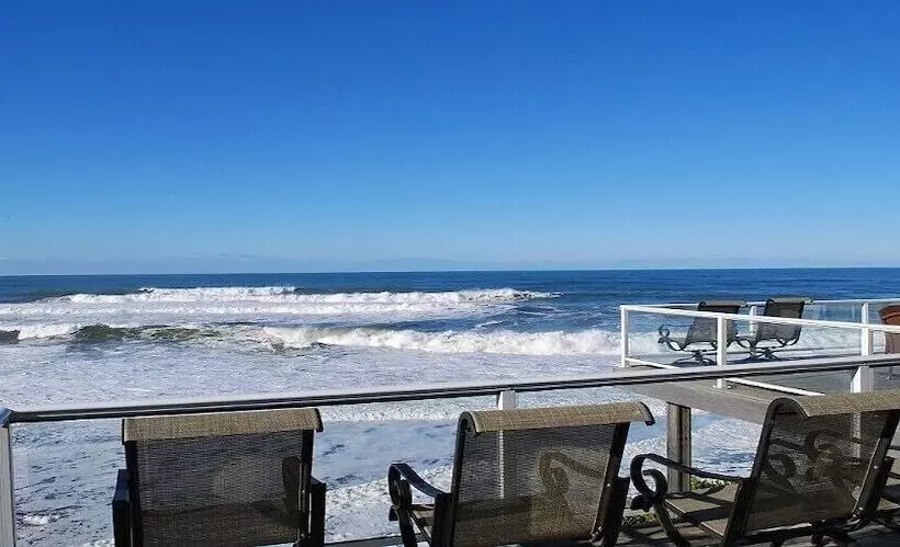 Admiral S Beach Retreat