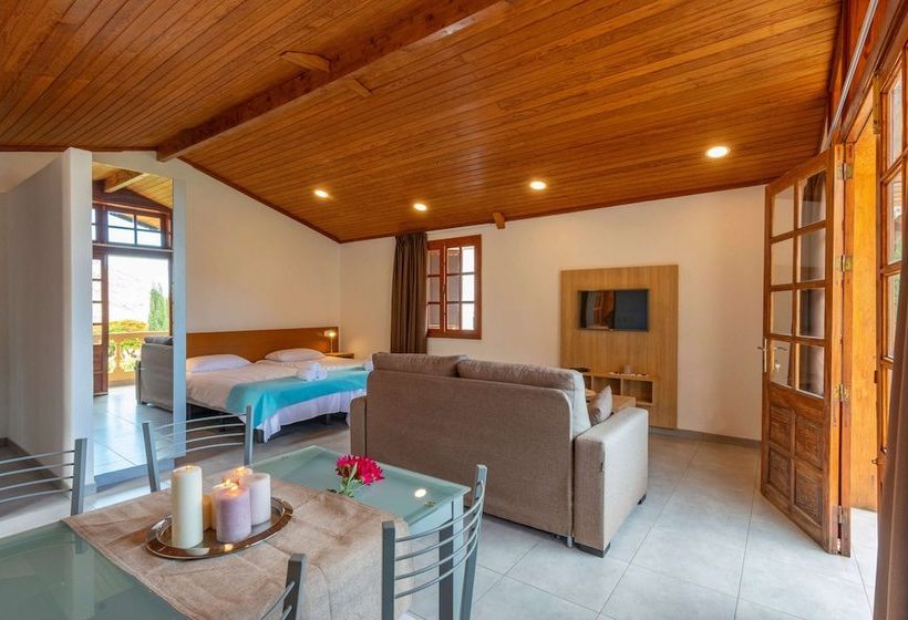 Casa De Vacaciones Con Piscina Compartida En Mogán Ii