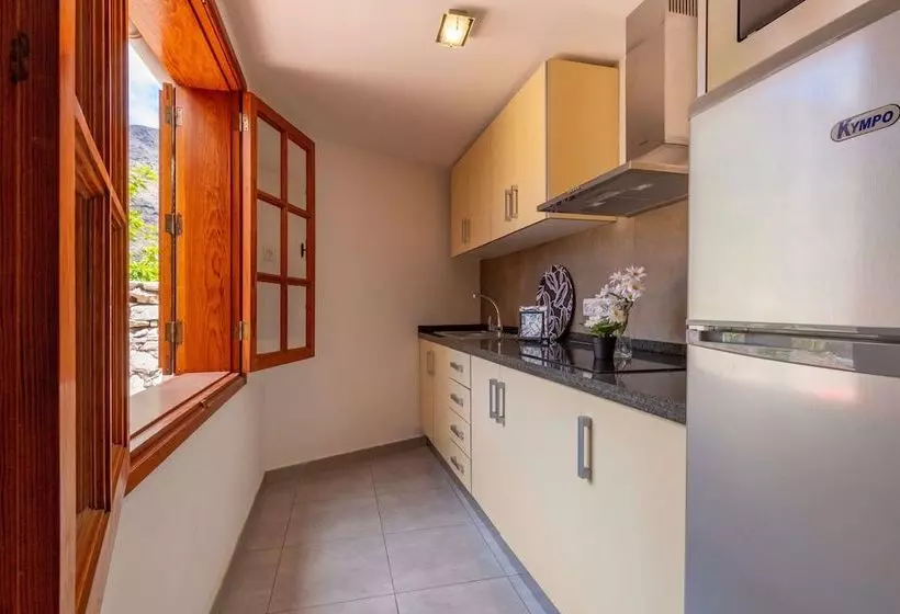 Casa De Vacaciones Con Piscina Compartida En Mogán Ii