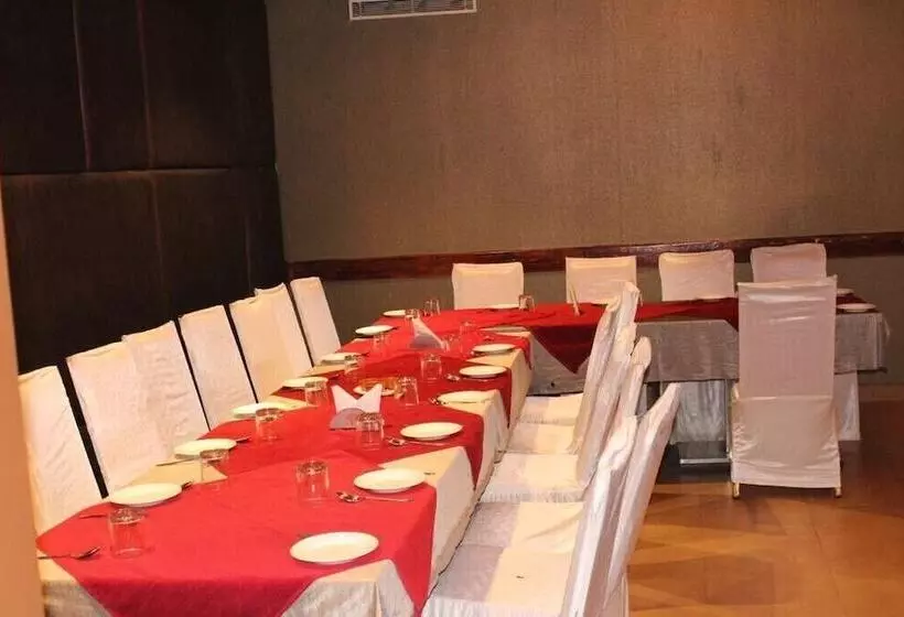 Hotelli Bundelkhand Pride, Jhansi