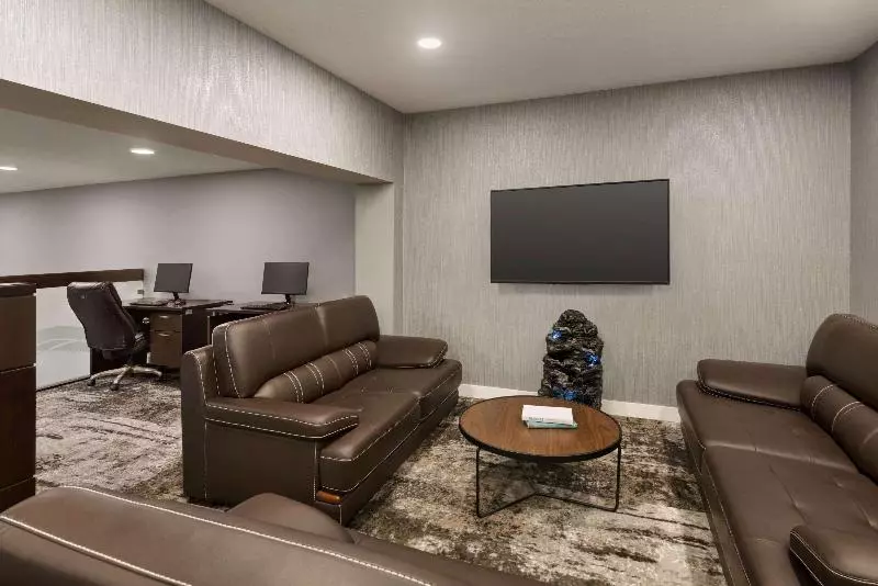 ホテル Days Inn By Wyndham Wainwright