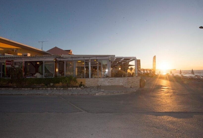 호텔 Kormoranos Beach